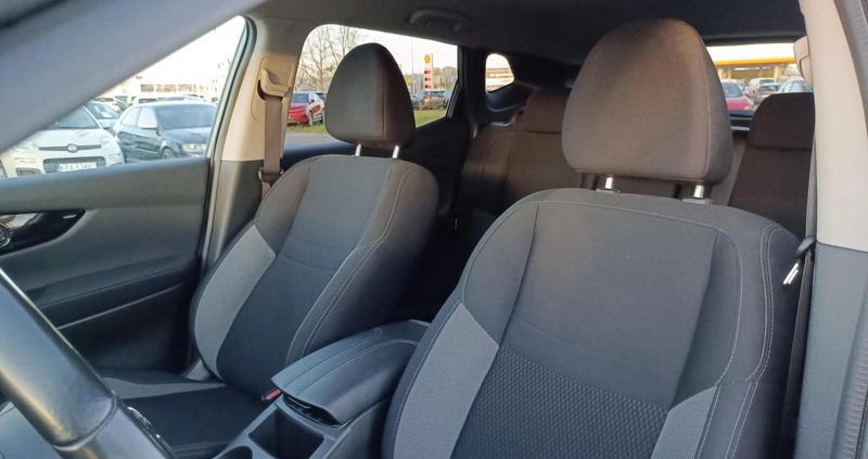 Nissan Qashqai cena 74900 przebieg: 133638, rok produkcji 2021 z Parczew małe 172
